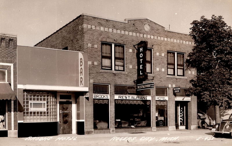 Brooks Hotel - Vintage Postcard (newer photo)